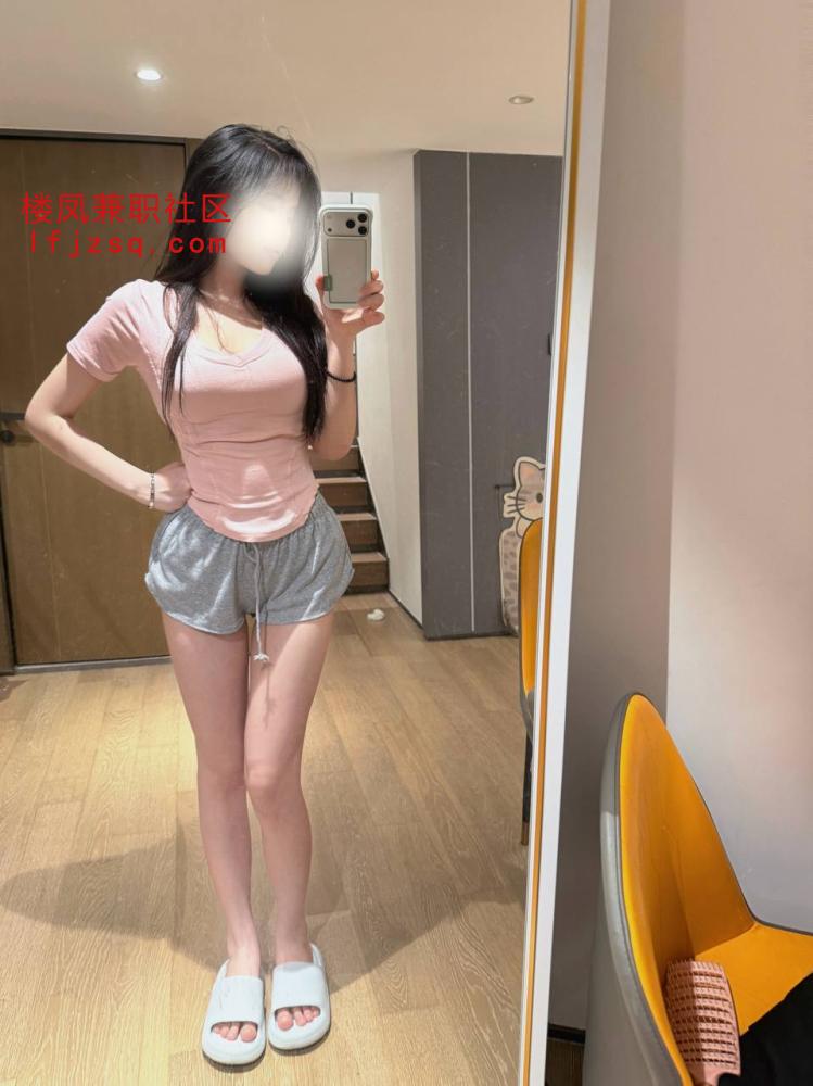 廊坊市兼职小浪货模样的美女奶子蹦蹦跳跳