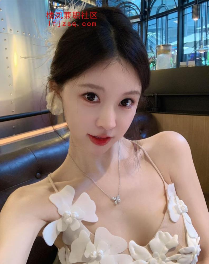 金华身材性感会喷水妹妹
