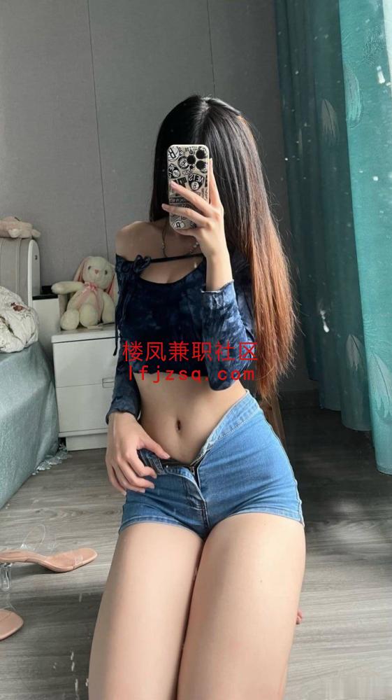 宁波市高颜值兼职大学生粉嫩鲍鱼听话乖巧做爱配合