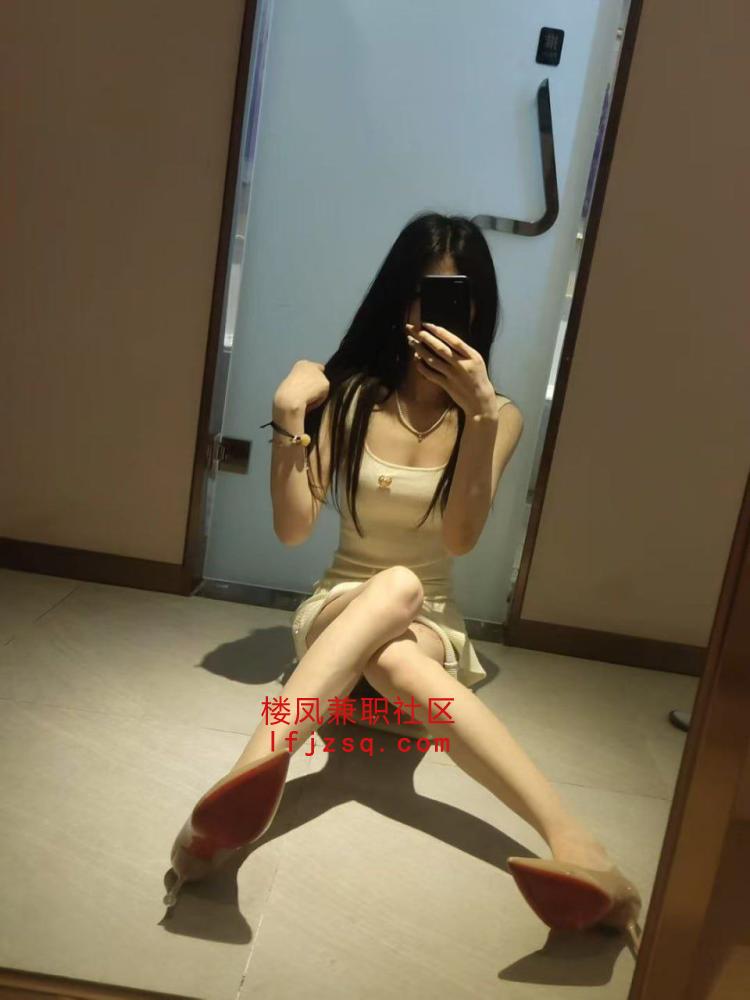 郑州水润粉嫩刚做的妹妹很乖巧