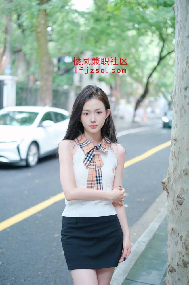 性感小甜妹，有公寓