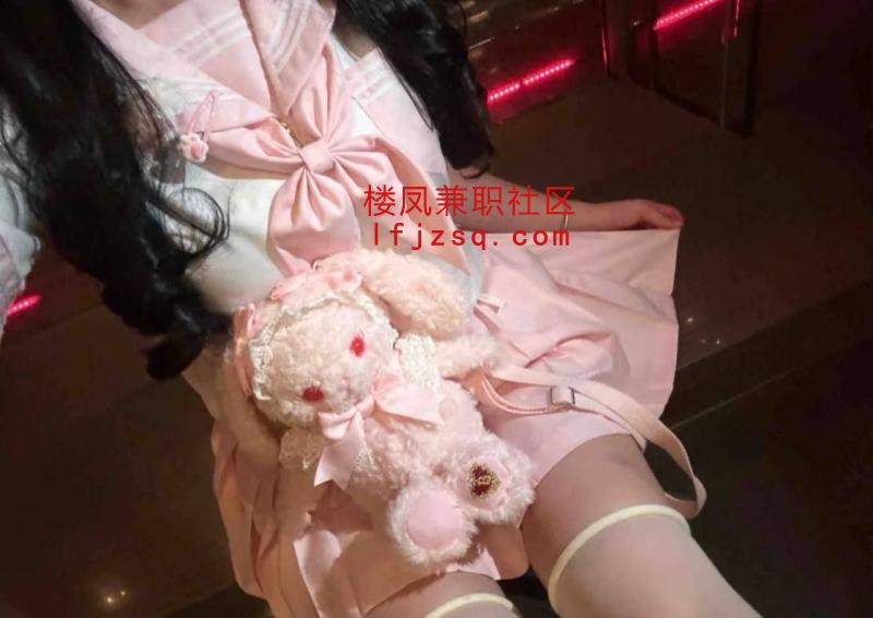 台州希希颜值在线身材好熟女