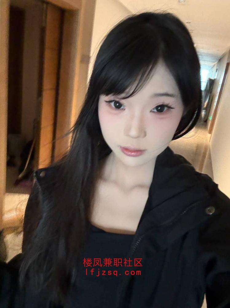 台州希希颜值在线身材好熟女