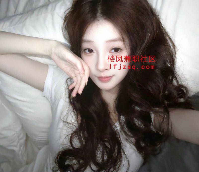 临沧172梨形身材甜妹约呗