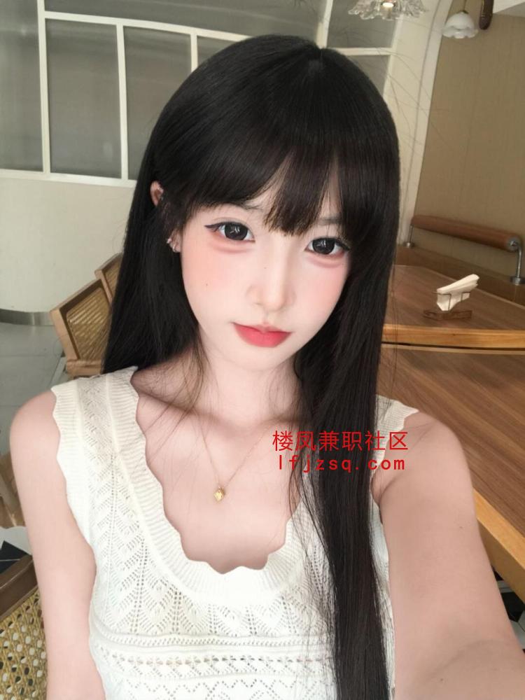 玉溪肤白小蛮腰星星丝足