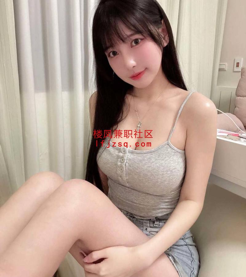 南方大奶妹蜜桃臀后入天花板温柔体贴