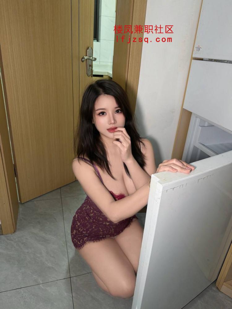 魅惑妖娆的性感翘臀小骚货