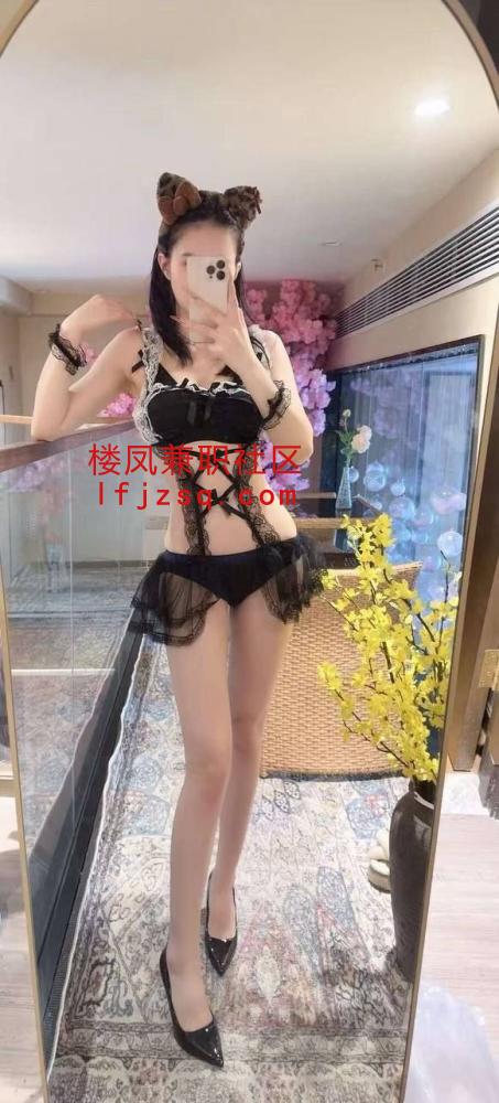 盐城小巧玲珑的美女敏感体质高潮颜射