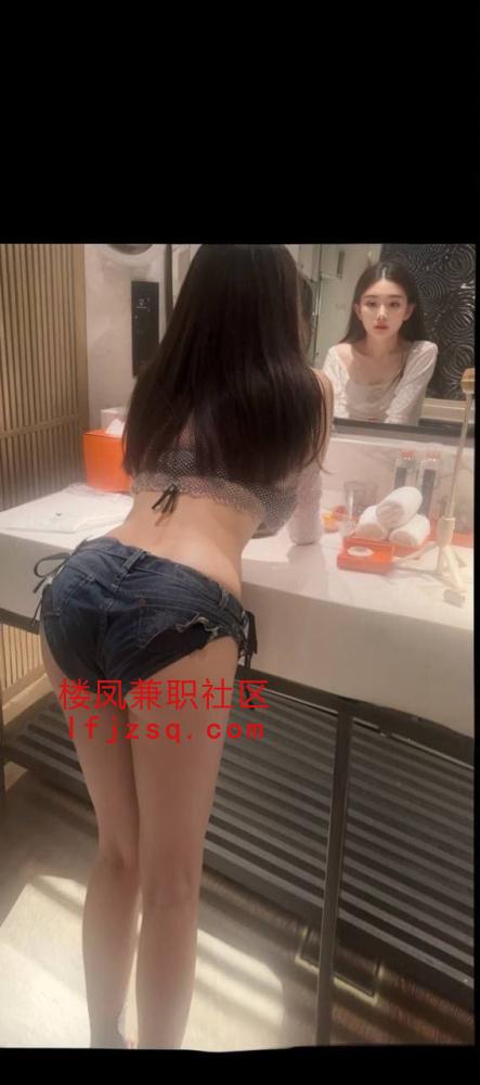 丰满有料极致紧逼
