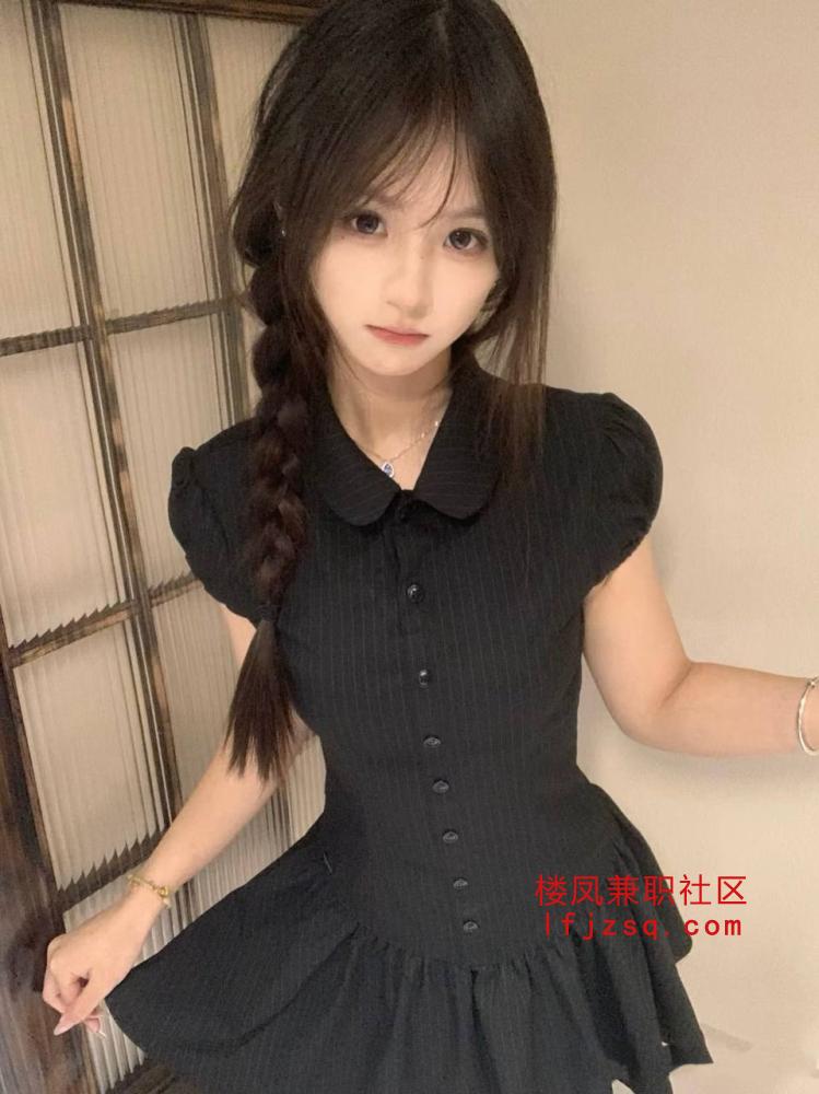大长腿学生兼职有公寓