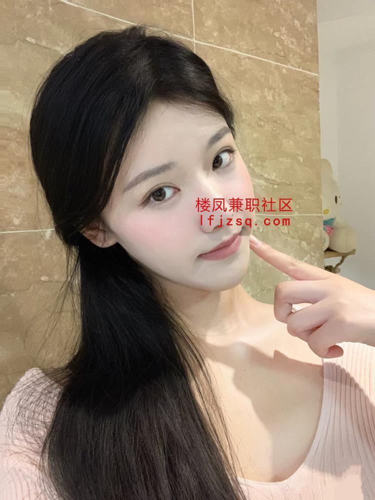 北京清纯极品反差粉逼淫水多又纯又骚
