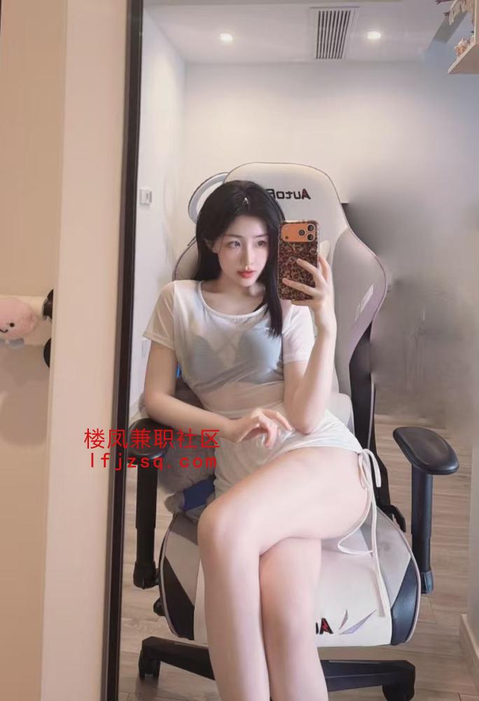 万柏林区兼职妹妹这么骚女优范十足