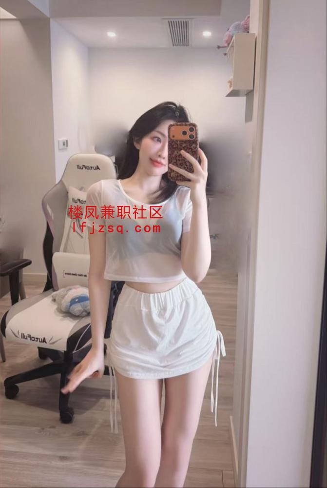 万柏林区兼职妹妹这么骚女优范十足