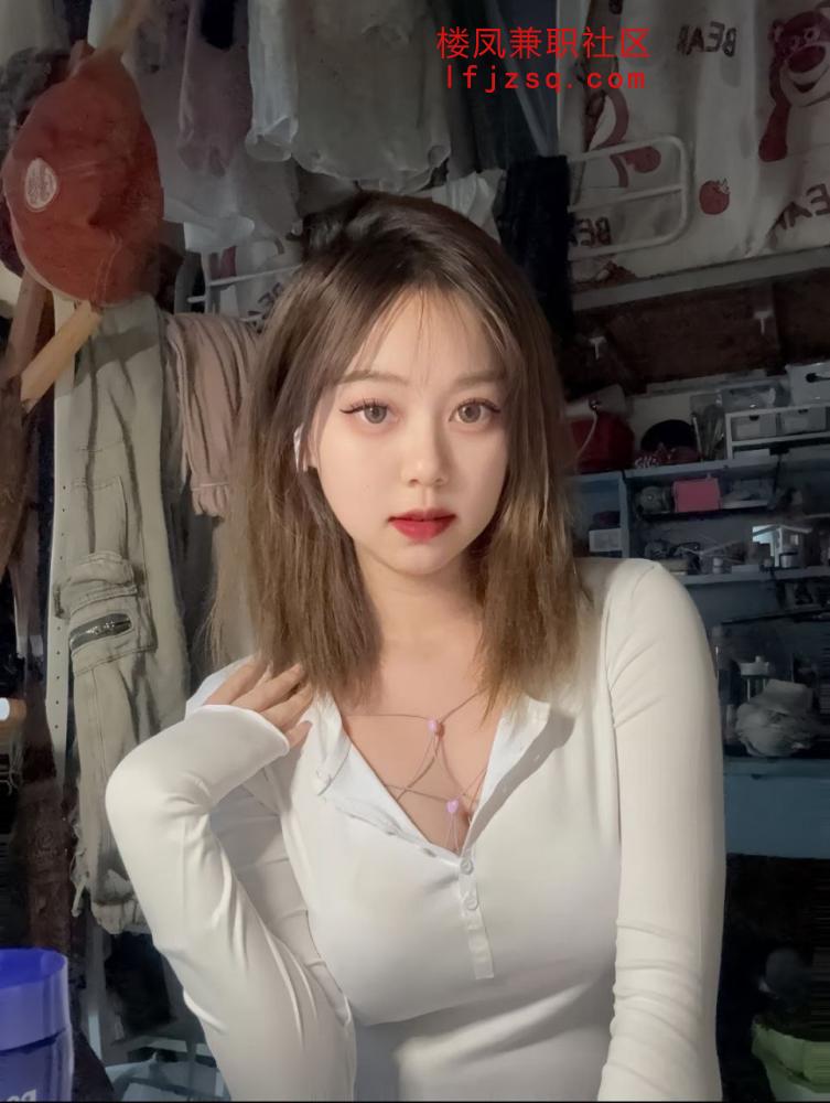 娄底1超大桃 蜜桃臀 完美身材比例