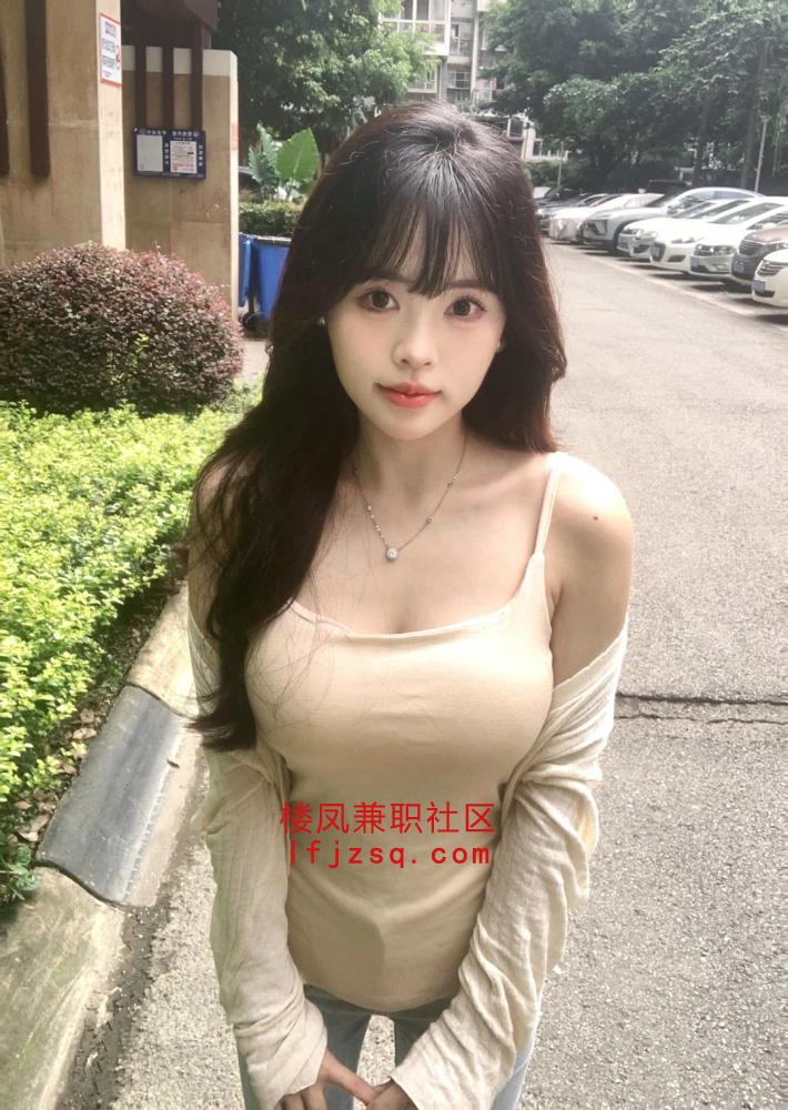 性感尤物人间水龙头