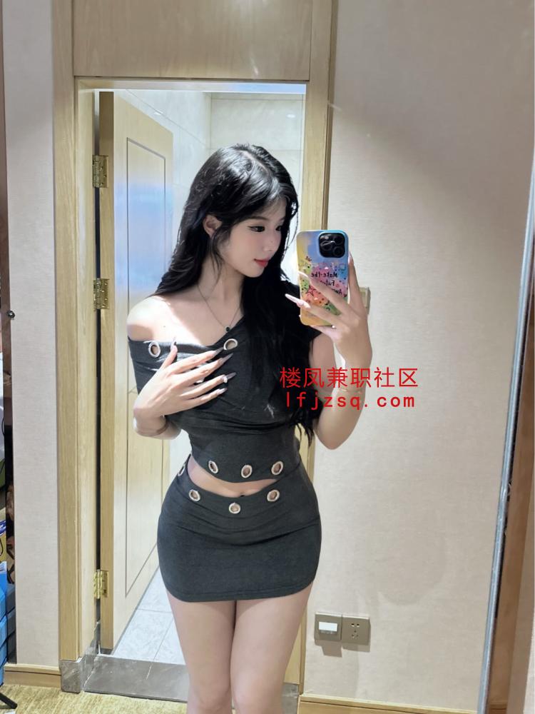 蜜桃臀敏感多汁性瘾欲女