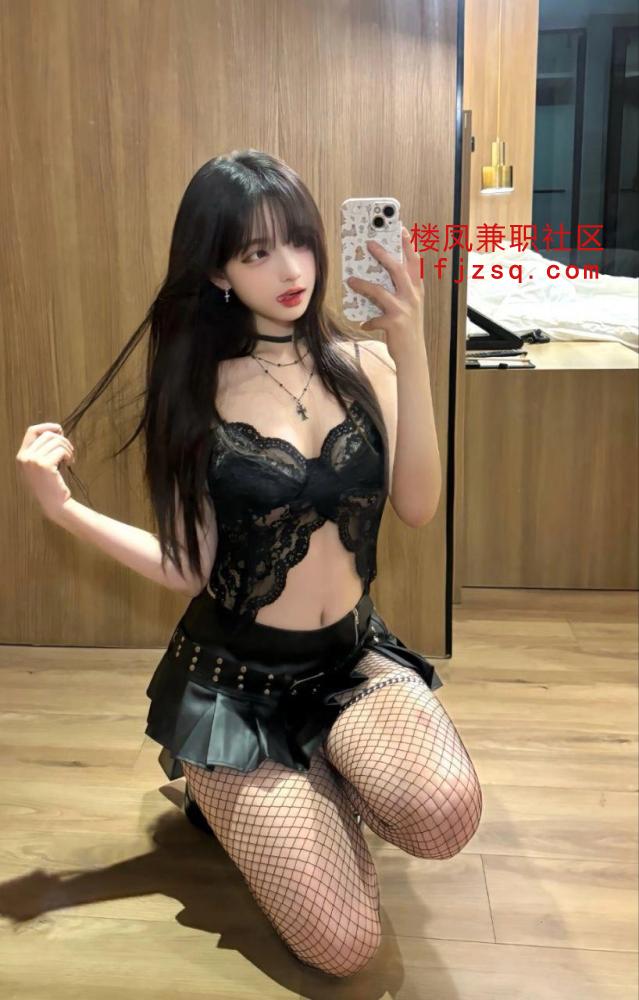 新茶良家嫩妹很敏感肥美水多