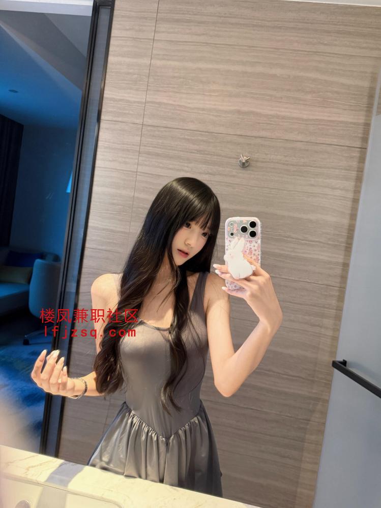 极致黑丝销魂诱惑小骚货