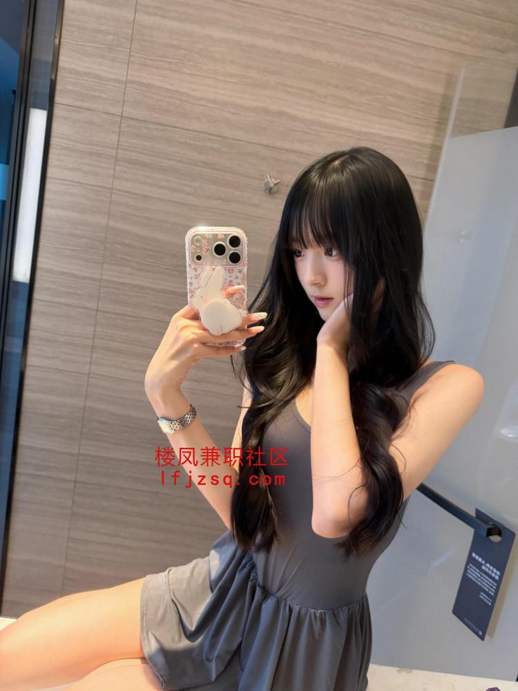 极致黑丝销魂诱惑小骚货
