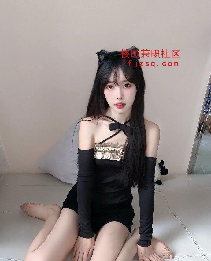 南京妩媚性感的小姐姐足交