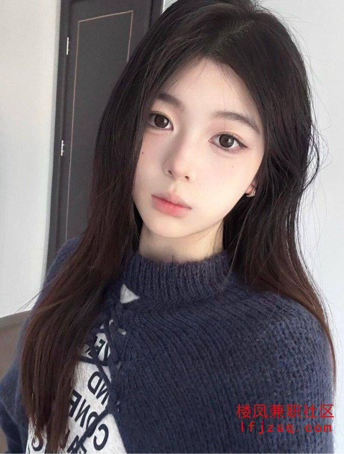妖娆性感大胸少妇一线天B很粉嫩