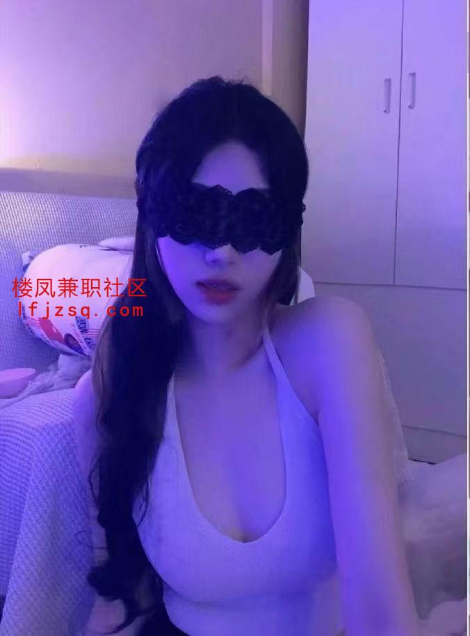 菏泽妩媚性感的小姐姐足交
