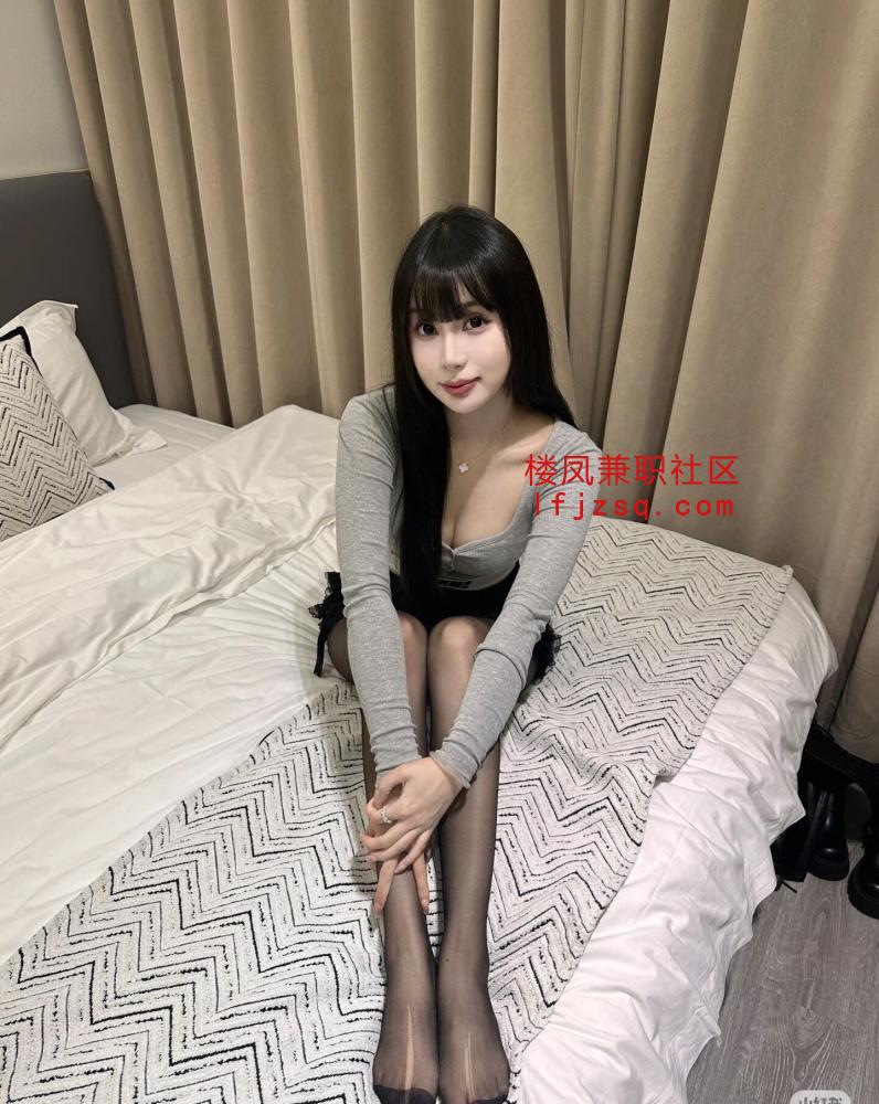 渝北年轻小妹妹很听话
