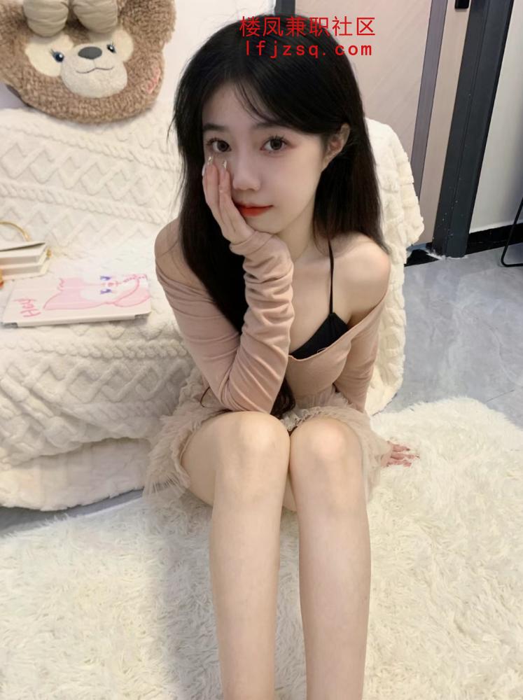 青涩敏感水多多抽搐式高潮，学妹逼又紧又滑烫