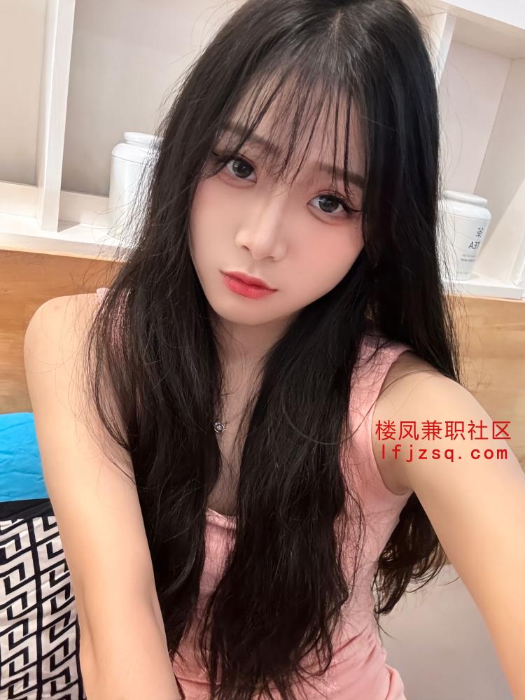 粉嫩青春少女 绝美多汁蝴蝶 可肆意调教