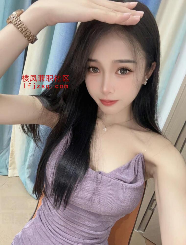 兼职嫩妹身材火辣性感可后入