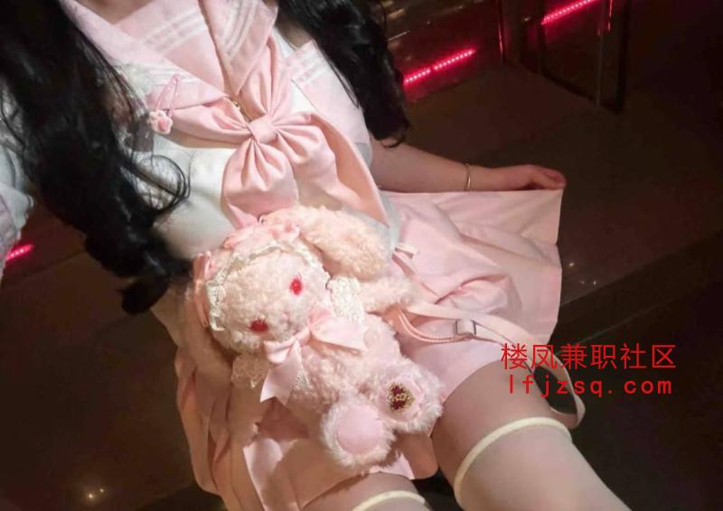 重庆清纯甜美颜值女友妹子