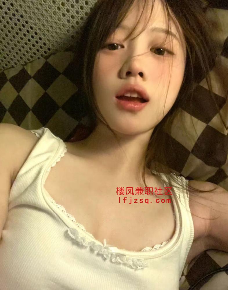 美女性放纵，身材好的小骚货