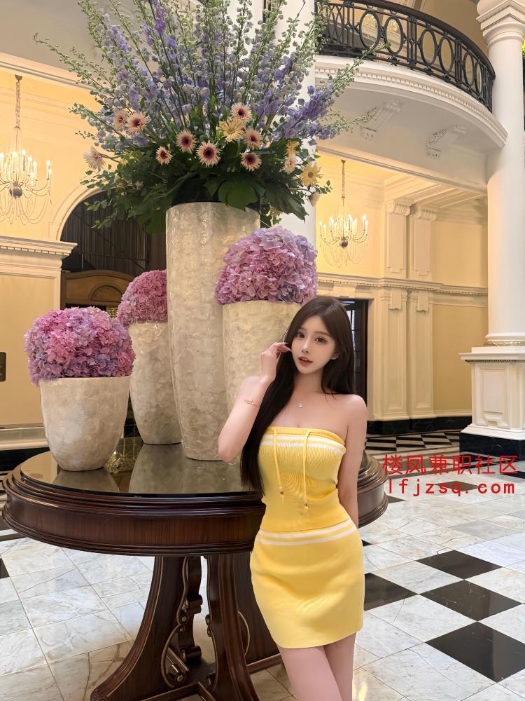 佛山A4腰大胸情趣内衣制服输出爽爽