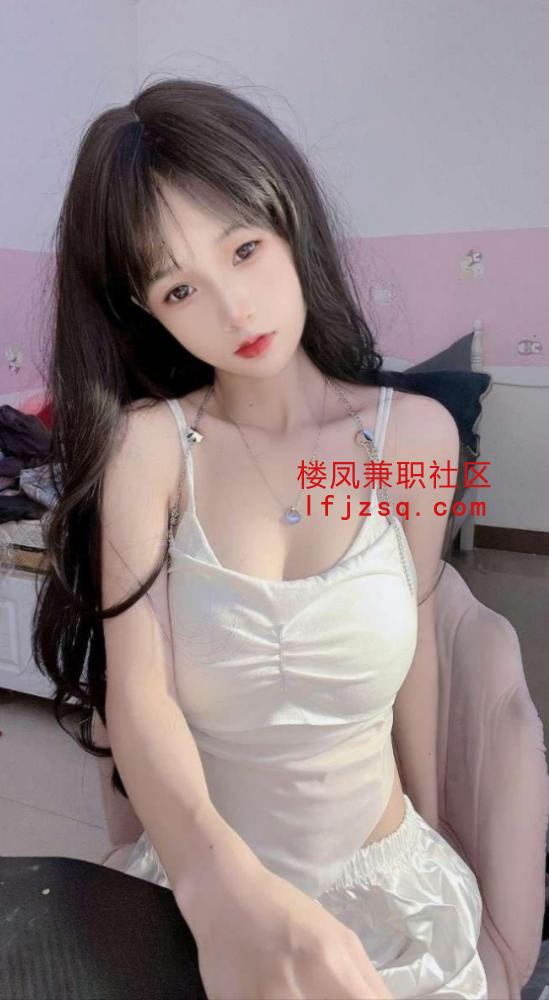 大胸护士妹妹刚实习期就下海太紧太粉嫩了