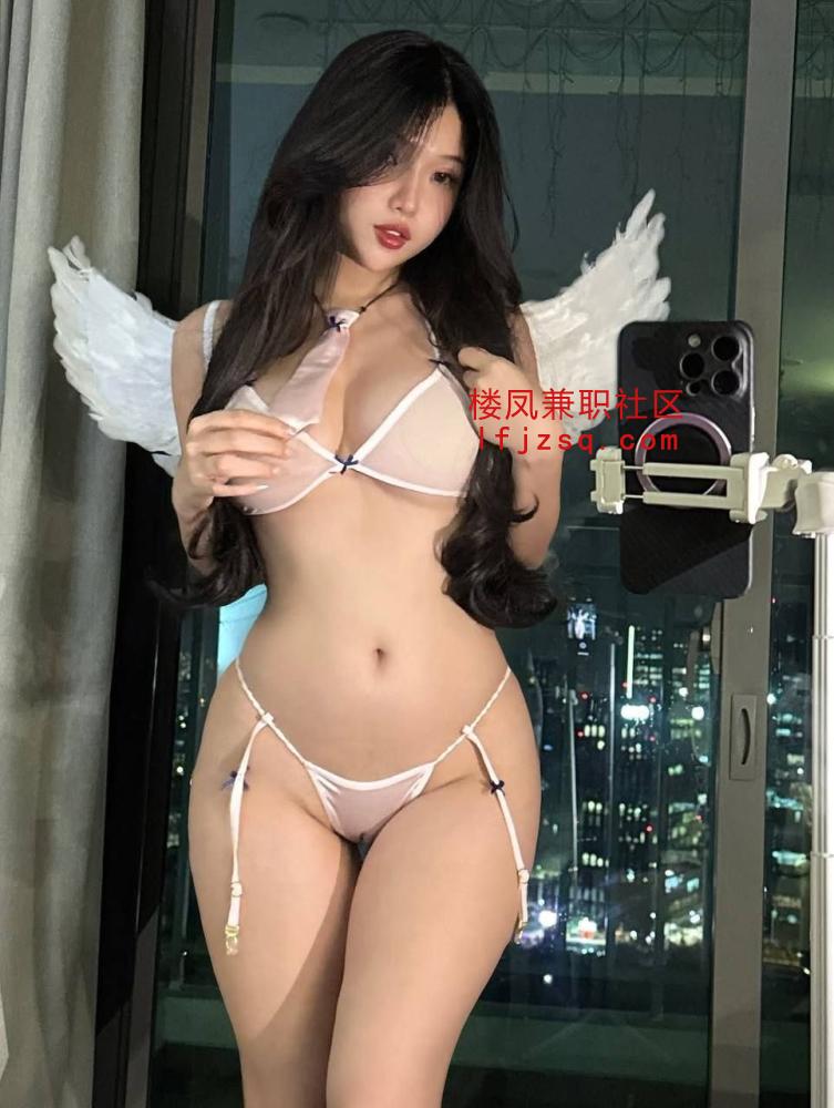 兰州丰满火辣无毛妹体质敏感易喷