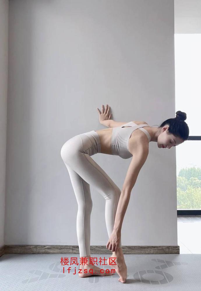 温州火辣纯情瑜伽老师好色性欲强