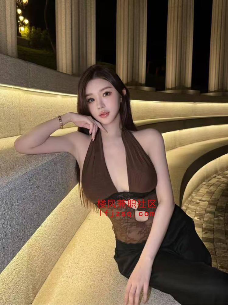 极品邻家妹妹粉嫩多汁做起来很舒服