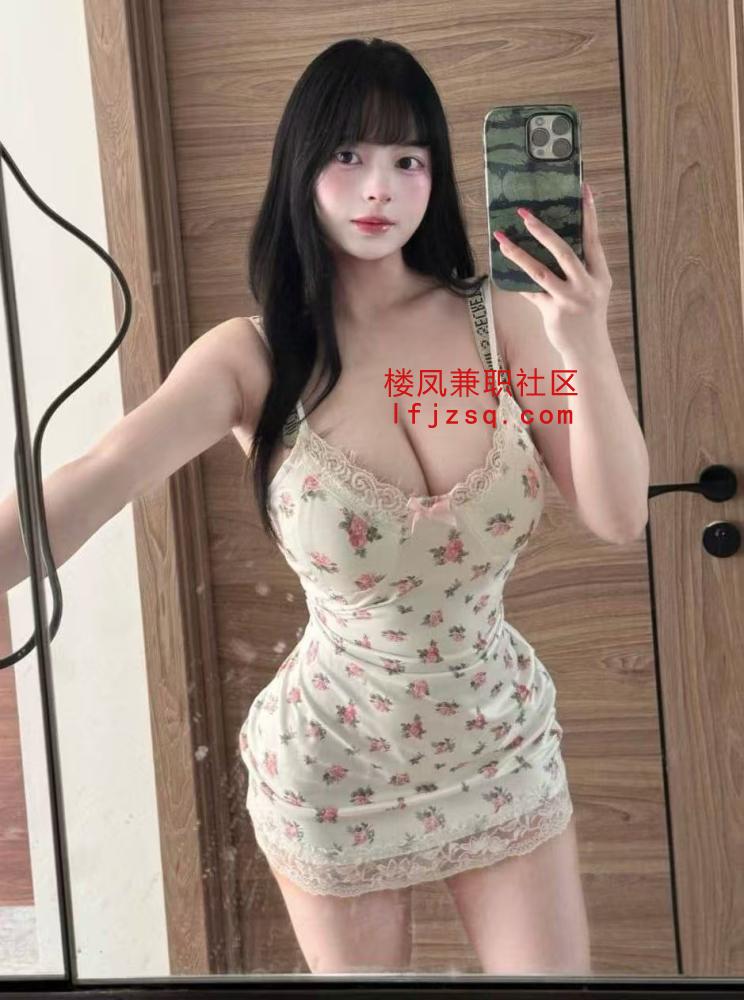 性感肤白小骚逼