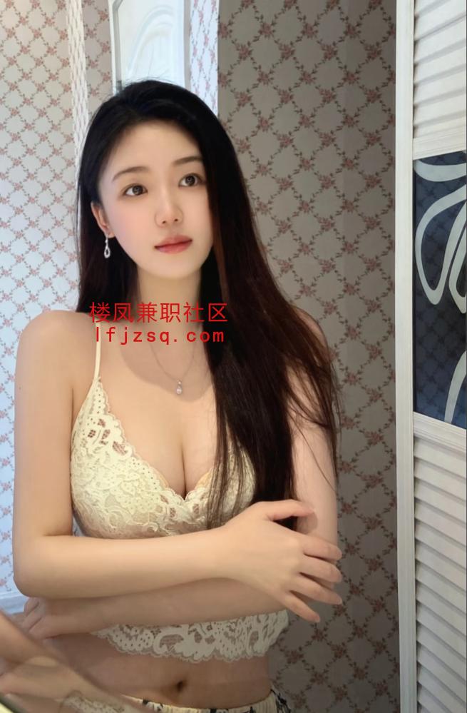 金华御姐主动放入女上天花板