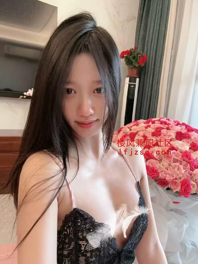 出差朋友介绍极品御姐妹子