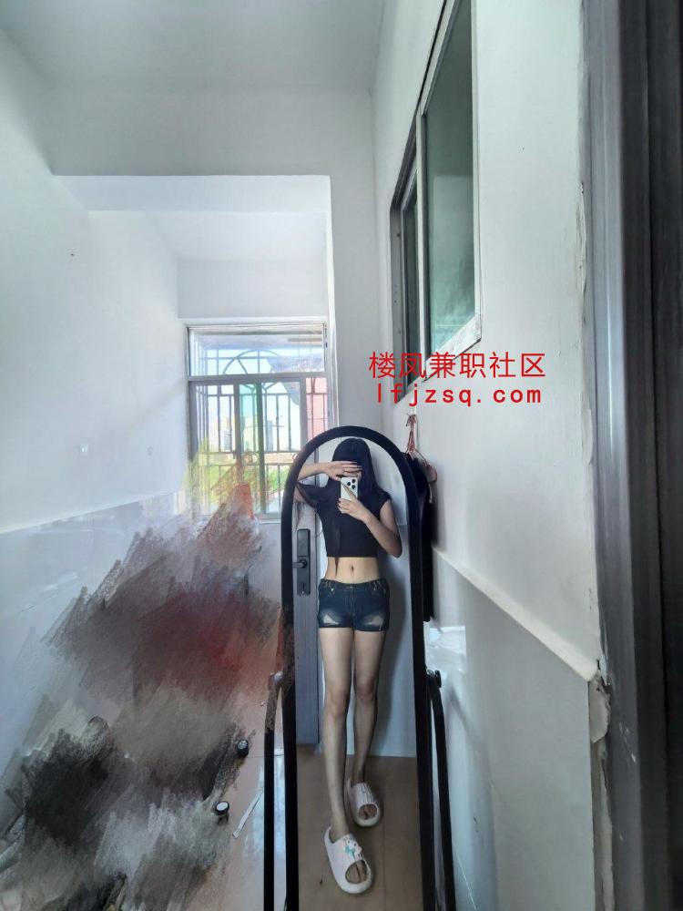 福州骚妇丝足小狐狸