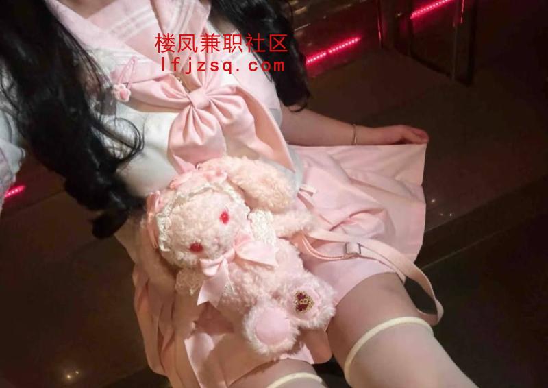 太原可蛇吻大胸豹纹桑拿
