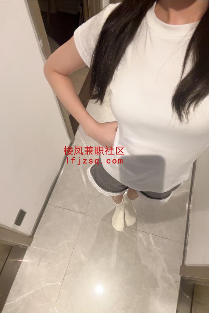 北京丰满大胸水多多