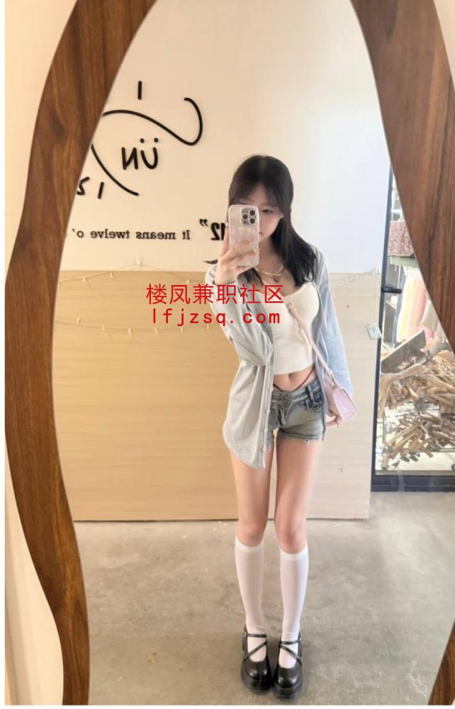 临沂粉嫩00后69毒龙样样通