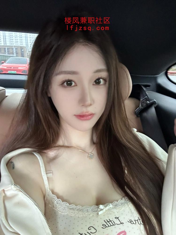 风骚大奶子妹妹