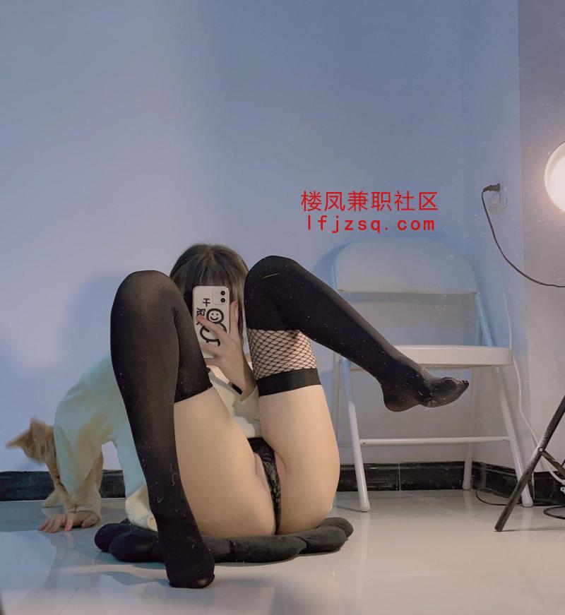 烟台就爱这种黑丝长腿款妹妹