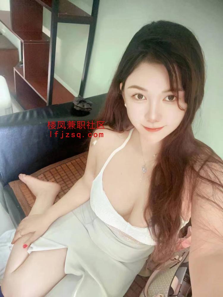 舞蹈老师易潮喷，叫床令人血脉偾张