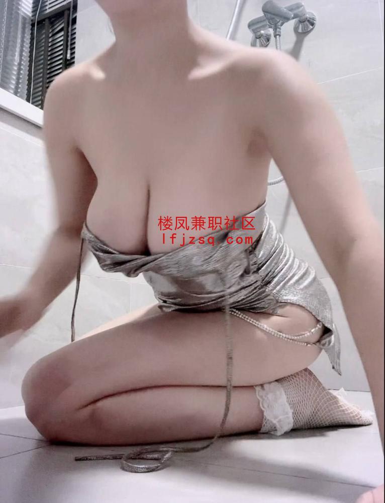 临沂后入极品翘臀嫩妹