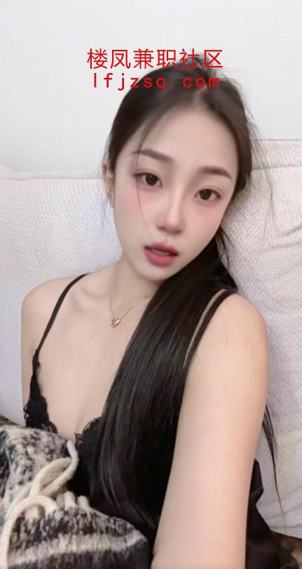 兼职火辣小幺妹性感还耐操