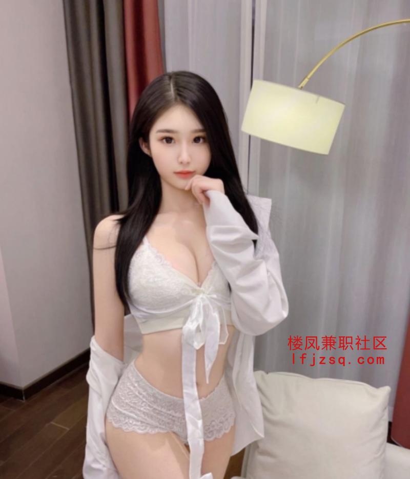 天津极品鲜嫩无毛鲍兼职小妹
